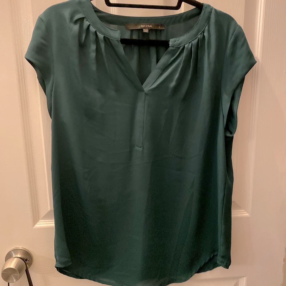 Stitch fix emerald green top